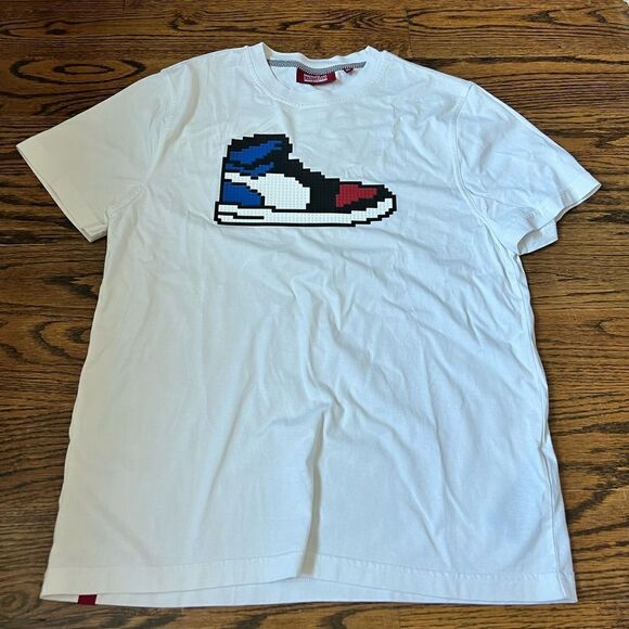 MOSTLY HEARD RARELY seen 8 bit americano sneaker t shirt - Picture 1 of 6